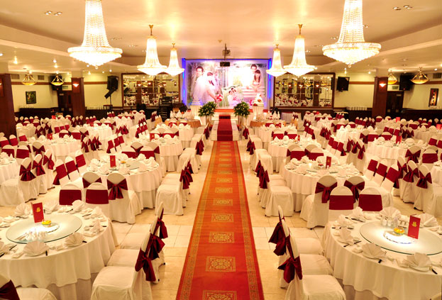 BST GHÊ TIỆC CƯỚI 