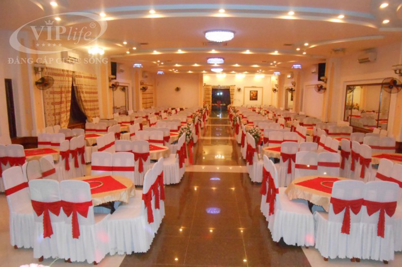 BST GHÊ TIỆC CƯỚI 